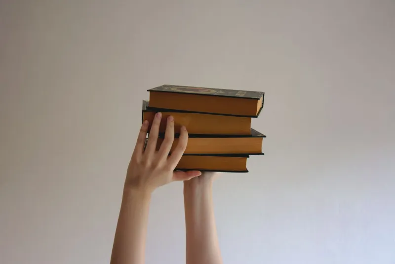 Poisoned by Praise: How Collective Enthusiasm Ruins the Books We Were Told to Love